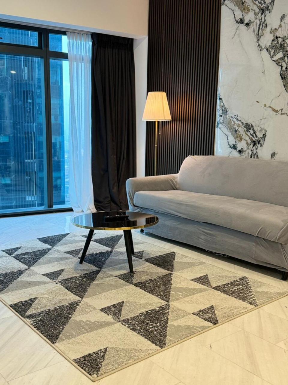 Eaton Residences Klcc By Perkasa Ikon Куала Лумпур Екстериор снимка