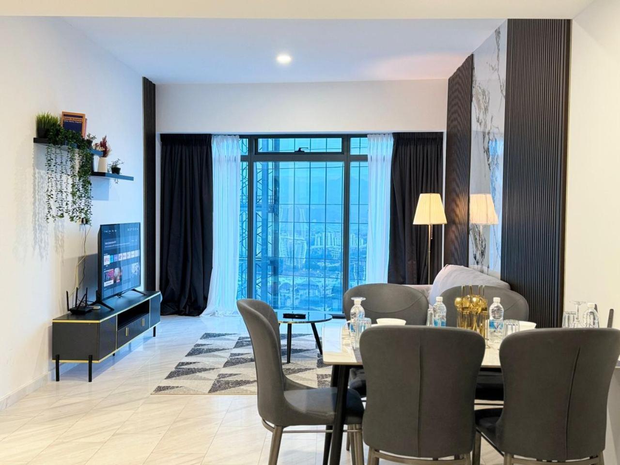 Eaton Residences Klcc By Perkasa Ikon Куала Лумпур Екстериор снимка