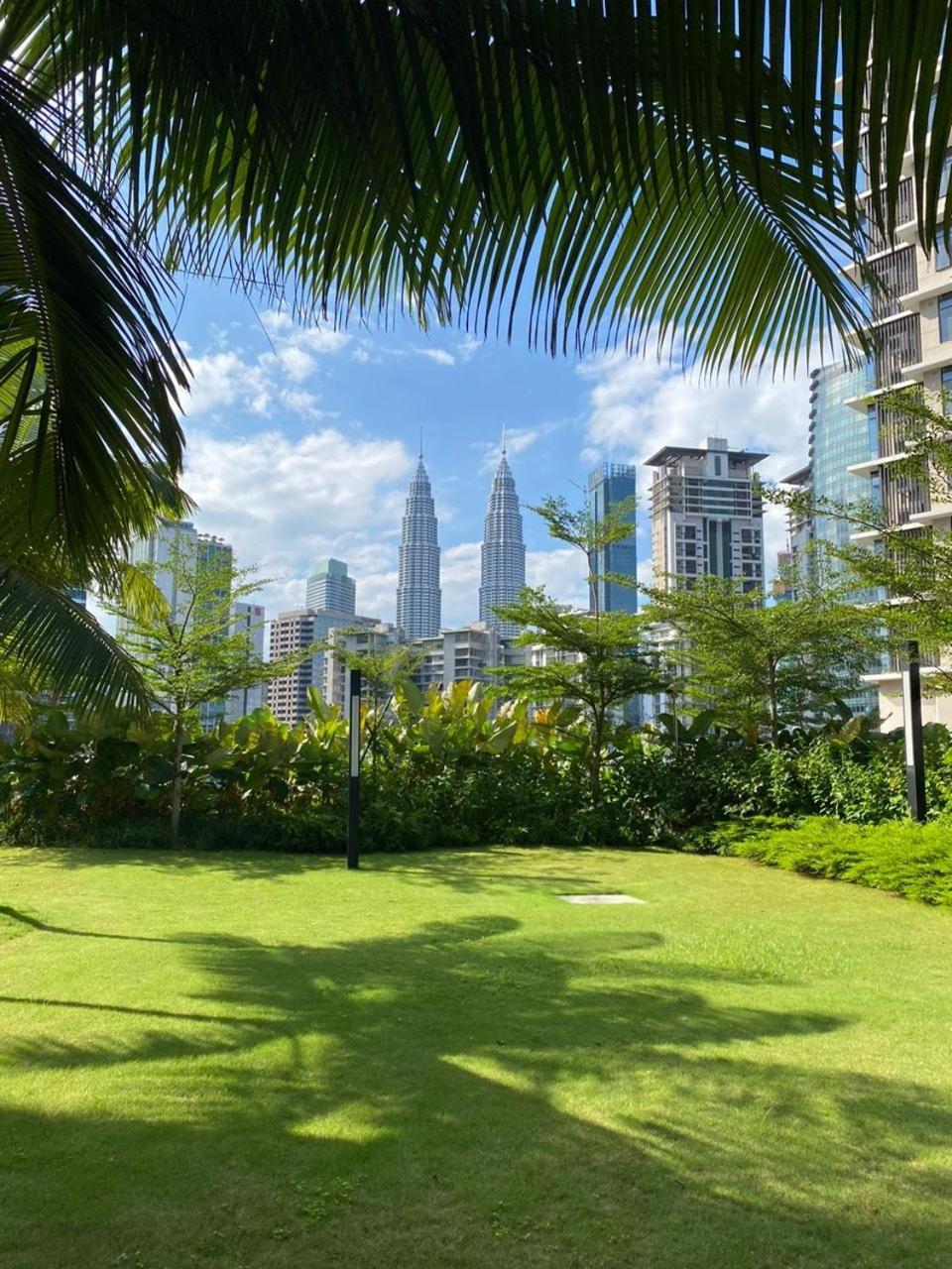 Eaton Residences Klcc By Perkasa Ikon Куала Лумпур Екстериор снимка
