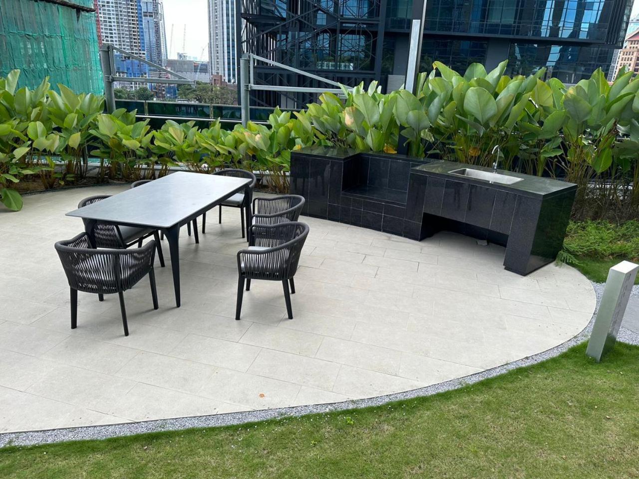Eaton Residences Klcc By Perkasa Ikon Куала Лумпур Екстериор снимка